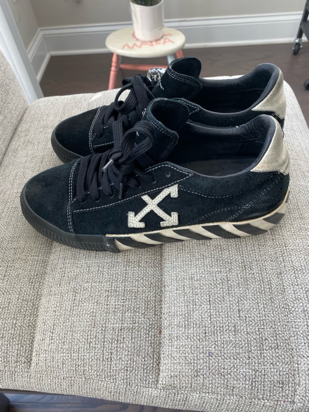 Off-White Black Suede Low-Top Sneakers with White Arrow and Silver Heel
